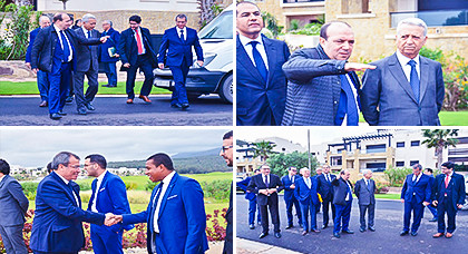 عاجل بالصور.. وفد رفيع المستوى يضم وزراء يحل بالناظور عاجل بالصور.. وفد رفيع المستوى يضم وزراء يحل بالناظور