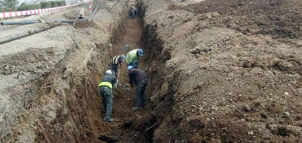 أشغال إعادة إصلاح وتهيئة الشارع الرئيسي بميضار أشغال إعادة إصلاح وتهيئة الشارع الرئيسي بميضار