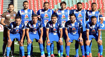استنفار أمني بعد تعرض بعثة فريق شباب الريف الحسيمي للتهديد استنفار أمني بعد تعرض بعثة فريق شباب الريف الحسيمي للتهديد