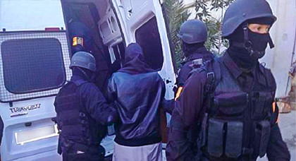 هذه هوية ابن ميضار المعتقل بـ"الضحى" بسبب تخطيطه لارتكاب أعمال إرهابية بالمغرب هذه هوية ابن ميضار المعتقل بـ"الضحى" بسبب تخطيطه لارتكاب أعمال إرهابية بالمغرب
