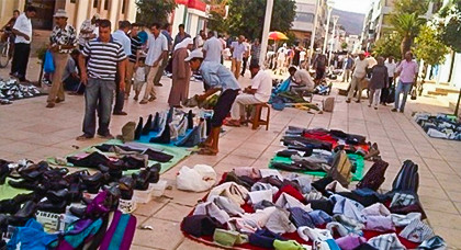 وزارة الداخلية تدعو إلى تجنب “استفزاز” الباعة وتفادي الاصطدام بهم في رمضان وزارة الداخلية تدعو إلى تجنب “استفزاز” الباعة وتفادي الاصطدام بهم في رمضان