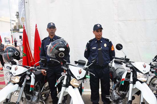 شاهدوا كيف إحتفلت عناصر الأمن الوطني بالناظور بالذكرى 62 لتأسيسها شاهدوا كيف إحتفلت عناصر الأمن الوطني بالناظور بالذكرى 62 لتأسيسها