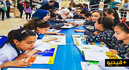 إفتتاح "شجرة الكتب"بأزغنغان في وجه المواطنين والمتمدرسيين إفتتاح "شجرة الكتب"بأزغنغان في وجه المواطنين والمتمدرسيين