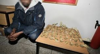 مع أول أيام رمضان.. إعتقال شخص وحجز 5 قنطار من النفحة بالناظور مع أول أيام رمضان.. إعتقال شخص وحجز 5 قنطار من النفحة بالناظور