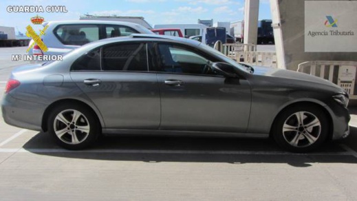 شرطة مليلية تحجز سيارات فخمة مسروقة بأوروبا كانت في إتجاهها للناظور شرطة مليلية تحجز سيارات فخمة مسروقة بأوروبا كانت في إتجاهها للناظور