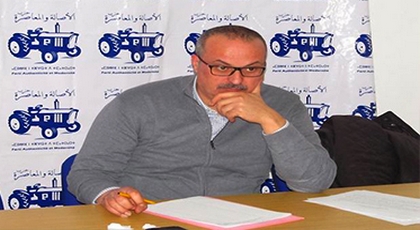 عامل الحسيمة يتدخل لحل مشكل البرلماني الذي دخل في اعتصام لا محدود بسبب مشاريعه العقارية عامل الحسيمة يتدخل لحل مشكل البرلماني الذي دخل في اعتصام لا محدود بسبب مشاريعه العقارية