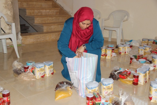 أجنحة السلام تدخل الفرحة على 130 أسرة من خلال توزيع قفف الخير في إطار حملة عشرة دراهم. أجنحة السلام تدخل الفرحة على 130 أسرة من خلال توزيع قفف الخير في إطار حملة عشرة دراهم.