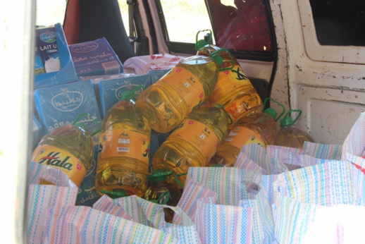 أجنحة السلام تدخل الفرحة على 130 أسرة من خلال توزيع قفف الخير في إطار حملة عشرة دراهم. أجنحة السلام تدخل الفرحة على 130 أسرة من خلال توزيع قفف الخير في إطار حملة عشرة دراهم.