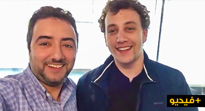 شاهدوا.. مغربي يوثق لحظة نطق زميله في العمل الشهادتين وإعلان دخوله دين الإسلام بهولندا شاهدوا.. مغربي يوثق لحظة نطق زميله في العمل الشهادتين وإعلان دخوله دين الإسلام بهولندا