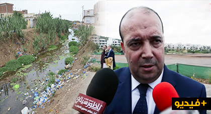 زرو: أكوام الأزبال تغرق "مارتشيكا" بعد انجرافها مع سيول الأودية التي تحولت إلى مطارح عشوائية زرو: أكوام الأزبال تغرق "مارتشيكا" بعد انجرافها مع سيول الأودية التي تحولت إلى مطارح عشوائية