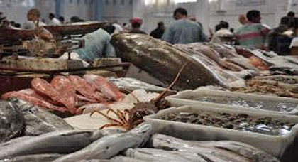 حملة مقاطعة السمك مستمرة في البوادي وهذا ما قامت به الساكنة نواحي الحسيمة