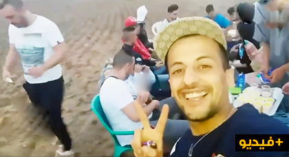 شاهدوا.. لأول مرة اجتماع فريق عمل "منظمة رامي للأعمال الخيرية" في إفطار جماعي بكورنيش الناظور شاهدوا.. لأول مرة اجتماع فريق عمل "منظمة رامي للأعمال الخيرية" في إفطار جماعي بكورنيش الناظور