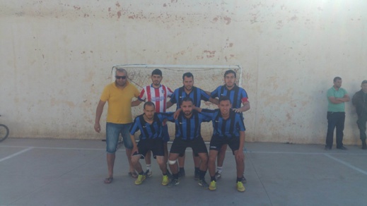 جمعويو "تزغين" ينظمون أكبر دوري رمضاني في كرة القدم المصغرة بحضور ممثلي السلطة والجماعة جمعويو "تزغين" ينظمون أكبر دوري رمضاني في كرة القدم المصغرة بحضور ممثلي السلطة والجماعة