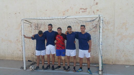 جمعويو "تزغين" ينظمون أكبر دوري رمضاني في كرة القدم المصغرة بحضور ممثلي السلطة والجماعة جمعويو "تزغين" ينظمون أكبر دوري رمضاني في كرة القدم المصغرة بحضور ممثلي السلطة والجماعة