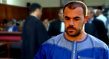 لأول مرة.. ثلاثة أمناء عامين للأحزاب يحضرون جلسة الزفزافي ورفاقه لأول مرة.. ثلاثة أمناء عامين للأحزاب يحضرون جلسة الزفزافي ورفاقه