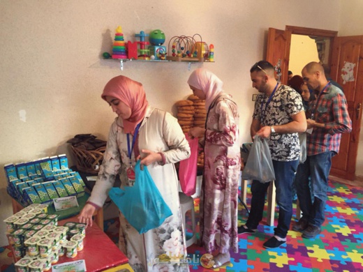 توزيع 2500 وجبة إفطار وقفف وملابس على المحتاجين والأيتام بوجدة توزيع 2500 وجبة إفطار وقفف وملابس على المحتاجين والأيتام بوجدة