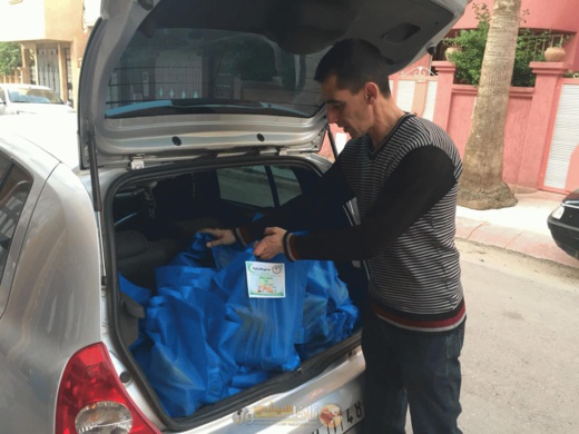 توزيع 2500 وجبة إفطار وقفف وملابس على المحتاجين والأيتام بوجدة توزيع 2500 وجبة إفطار وقفف وملابس على المحتاجين والأيتام بوجدة