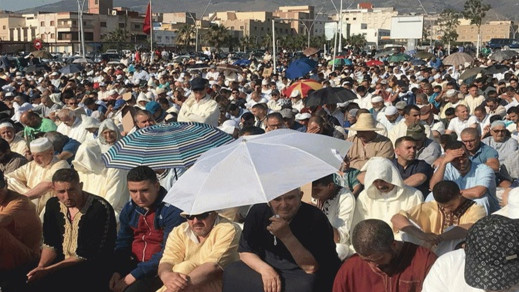شاهدوا أجواء صلاة العيد ببلدية بني أنصار وبحضور المئات من المصلين