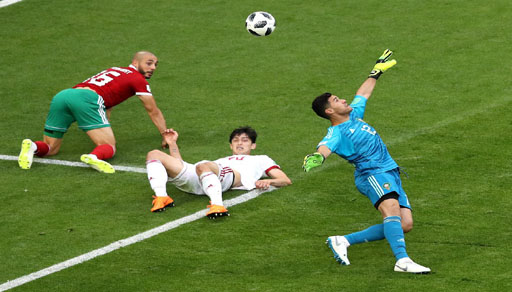 الناظوري منير المحمدي: مؤمنون بحظوظنا أمام البرتغال وسنواصل الحلم بكل ثقة الناظوري منير المحمدي: مؤمنون بحظوظنا أمام البرتغال وسنواصل الحلم بكل ثقة