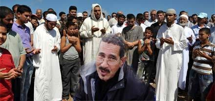 تشييع جثمان الزميل الإعلامي والرياضي عبد النبي الموساوي إلى مثواه الأخير تشييع جثمان الزميل الإعلامي والرياضي عبد النبي الموساوي إلى مثواه الأخير