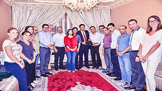 بعيوي يقيم حفل عشاء على شرف طاقم طبي قام بزراعة الكلي لمريضين بالمستشفى الجامعي بوجدة بعيوي يقيم حفل عشاء على شرف طاقم طبي قام بزراعة الكلي لمريضين بالمستشفى الجامعي بوجدة