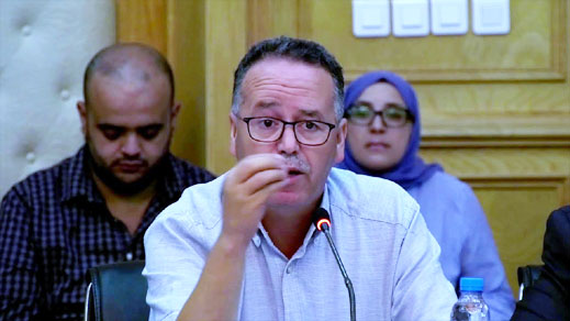 العبوضي: لوبي خطير يحارب مشروع الحافلات الجديدة لعرقلة التنمية في الناظور