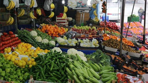 بسبب الضرائب.. مهنيو قطاع الخضر والفواكه بالناظور ينذرون بارتفاع الأسعار بسبب الضرائب.. مهنيو قطاع الخضر والفواكه بالناظور ينذرون بارتفاع الأسعار