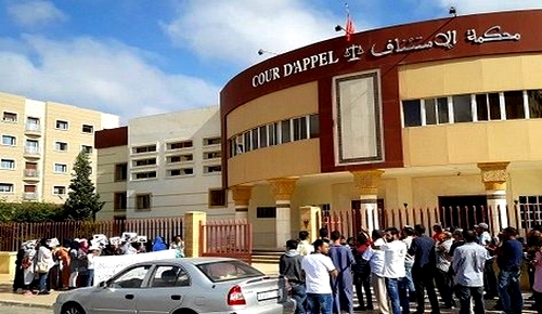 السجن النافذ لزعيم عصابة وشريكه توبعا أمام استئنافية الناظور بالاتجار في البشر واستغلال قاصرين السجن النافذ لزعيم عصابة وشريكه توبعا أمام استئنافية الناظور بالاتجار في البشر واستغلال قاصرين