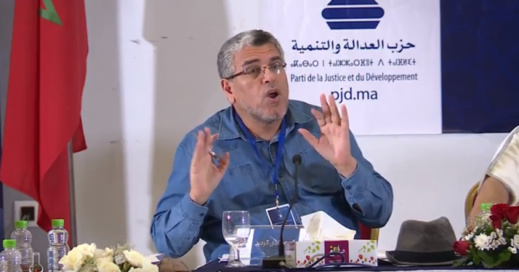 الرميد يشبه منخرطي حزبه المعارضين للحكومة باللاعب بوهدوز الرميد يشبه منخرطي حزبه المعارضين للحكومة باللاعب بوهدوز