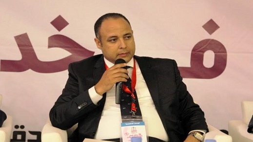 بنحمزة: زيارة زعيم حزب "الاستقلال" للناظور والحسيمة تمهيدا لتقديم اعتذار رسمي للريفيين بنحمزة: زيارة زعيم حزب "الاستقلال" للناظور والحسيمة تمهيدا لتقديم اعتذار رسمي للريفيين