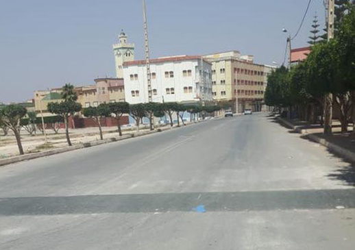 مواطنون من العروي يستغربون احداث حواجز لتخفيف السرعة بالقرب من المستشفى مواطنون من العروي يستغربون احداث حواجز لتخفيف السرعة بالقرب من المستشفى