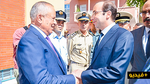 البرلماني أبرشان في دردشة ثنائية مع وزير الصحة: ما عندنا حتى المقص في المستشفى الحسني بالناظور البرلماني أبرشان في دردشة ثنائية مع وزير الصحة: ما عندنا حتى المقص في المستشفى الحسني بالناظور