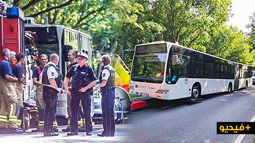 هجوم بواسطة سكين على حافلة بألمانيا يؤدي الى إصابة 14 شخصا