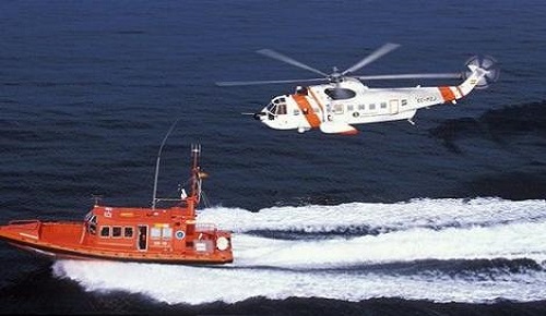 جمعية إسبانية: قارب على متنه 10 مهاجرين تائه منذ أيام في عرض سواحل الحسيمة جمعية إسبانية: قارب على متنه 10 مهاجرين تائه منذ أيام في عرض سواحل الحسيمة