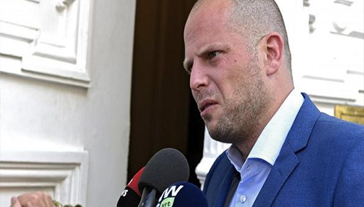 وزير بلجيكي يهدد عددا كبيرا من المهاجرين غير الشرعيين: ليس لكم مكان في بلادنا وزير بلجيكي يهدد عددا كبيرا من المهاجرين غير الشرعيين: ليس لكم مكان في بلادنا