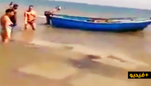 فضيحة و بالفيديو.. مهاجرة مغربية تضع حواجز من "السيمة" وسط البحر بالسعيدية فضيحة و بالفيديو.. مهاجرة مغربية تضع حواجز من "السيمة" وسط البحر بالسعيدية