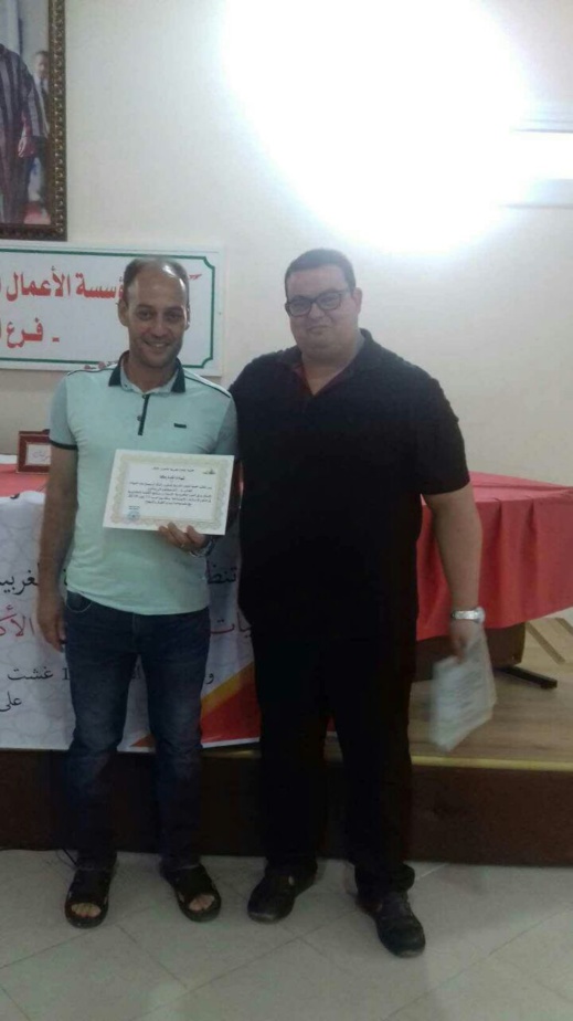 الباحث أبركان يؤطر الطلبة في تقنيات الكتابة الأكاديمية ضمن دورة تكوينية بالناظور