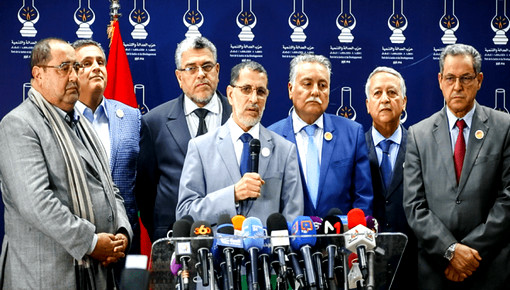 بعد إعفاء وزير الاقتصاد والمالية.. تعديل حكومي مرتقب وهذين الوزيرين سيغادران الحكومة بعد إعفاء وزير الاقتصاد والمالية.. تعديل حكومي مرتقب وهذين الوزيرين سيغادران الحكومة