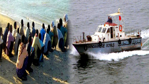 مثير.. تفكيك شبكة للهجرة السرية يقودها ناظوريون كانوا بصدد تهجير مغاربة وأفارقة من شاطئ أركمان مثير.. تفكيك شبكة للهجرة السرية يقودها ناظوريون كانوا بصدد تهجير مغاربة وأفارقة من شاطئ أركمان