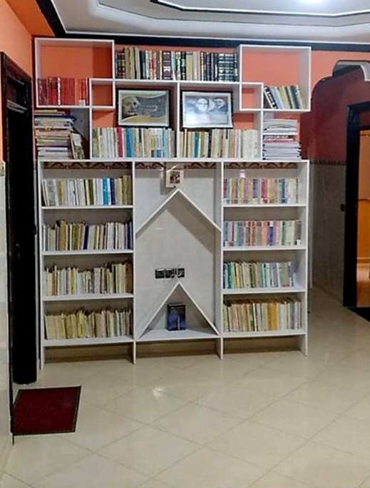 سابقة.. المستشار الجماعي مصطفى بنعودة يفتح مكتبة عمومية مجانية في وجه طلبة وأبناء مدينة الدروش سابقة.. المستشار الجماعي مصطفى بنعودة يفتح مكتبة عمومية مجانية في وجه طلبة وأبناء مدينة الدروش