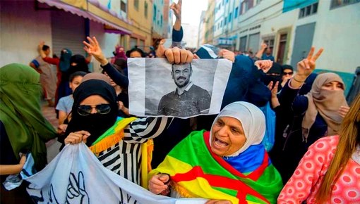 حوالي 160 معتقلا على ذمة "حراك الريف" يعانقون الحرية و "الزغاريد" تعلو الحسيمة وضواحيها فرحا حوالي 160 معتقلا على ذمة "حراك الريف" يعانقون الحرية و "الزغاريد" تعلو الحسيمة وضواحيها فرحا