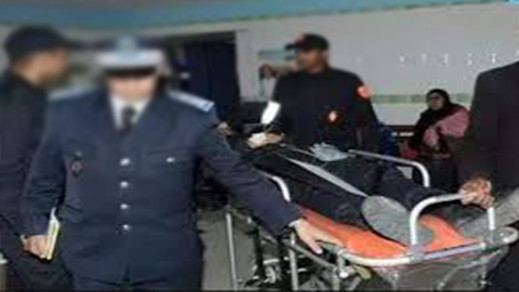 مثير.. مواطن مخمور يعتدي على رجل أمن بالضرب داخل المستشفى الحسني بالناظور مثير.. مواطن مخمور يعتدي على رجل أمن بالضرب داخل المستشفى الحسني بالناظور