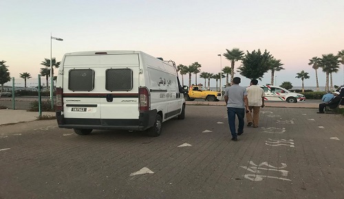 دورية أمنية تلقي القبض على شاب يحوز كمية من مخدر "الشيرا" وسط الناظور