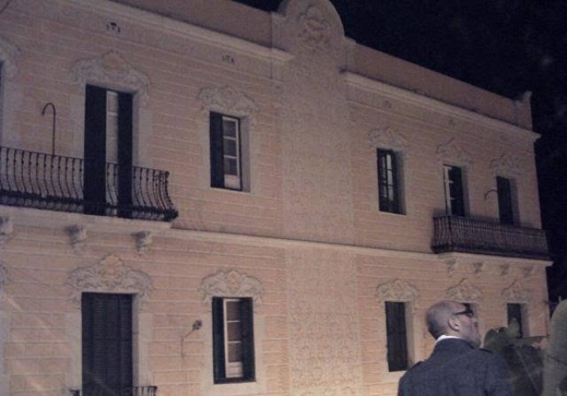 هذا هو المنزل الذي عاش فيه المجاهد الخطابي بـ"مليلية" إبان الاستعمار الإسباني للريف هذا هو المنزل الذي عاش فيه المجاهد الخطابي بـ"مليلية" إبان الاستعمار الإسباني للريف