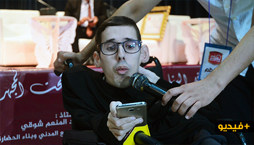 الناشط "أحكيم" ينتقد بشدة غياب الشخصيات السياسية المحلية عن أشغال لقاءات الناظور لبناء الحضارة