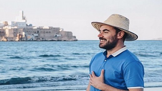 الزفزافي وأوكراني محكوم بـ 20 سنة سجنا يتأهلان إلى نهائي جائزة سخاروف