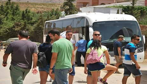 إسبان يحطون الرحال بجبال الريف للترحم على أرواح الجنود ضحايا معركة أنوال إسبان يحطون الرحال بجبال الريف للترحم على أرواح الجنود ضحايا معركة أنوال