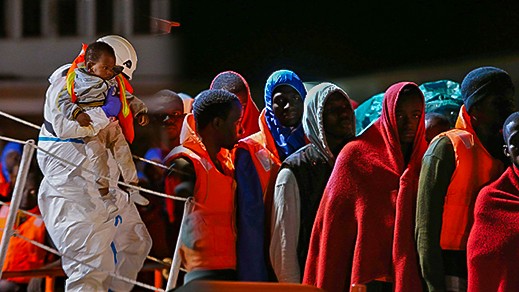 انقاذ 30 مهاجرا سريا ينحدرون من بلدان جنوب الصحراء... و الحكومة تؤكد ارجاعهم للناظور