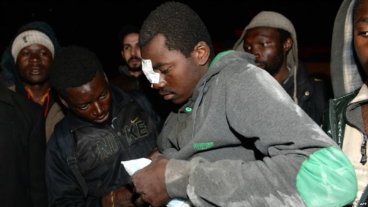 نقل 265 مهاجرا من جنوب الصحراء إلى مخيم أركمان استعدادا لإرجاعهم الى بلدانهم نقل 265 مهاجرا من جنوب الصحراء إلى مخيم أركمان استعدادا لإرجاعهم الى بلدانهم