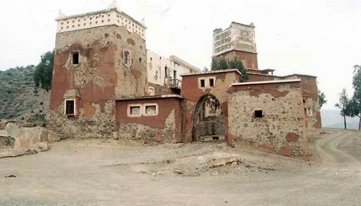 قلعة أربعاء تاوريرت بإقليم الحسيمة... أطلال في انتظار تثمين يطلق شرارة التنمية قلعة أربعاء تاوريرت بإقليم الحسيمة... أطلال في انتظار تثمين يطلق شرارة التنمية